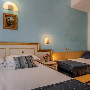 Hotel King, Rimini