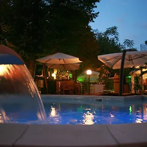 Hotel Bengasi, Rímini